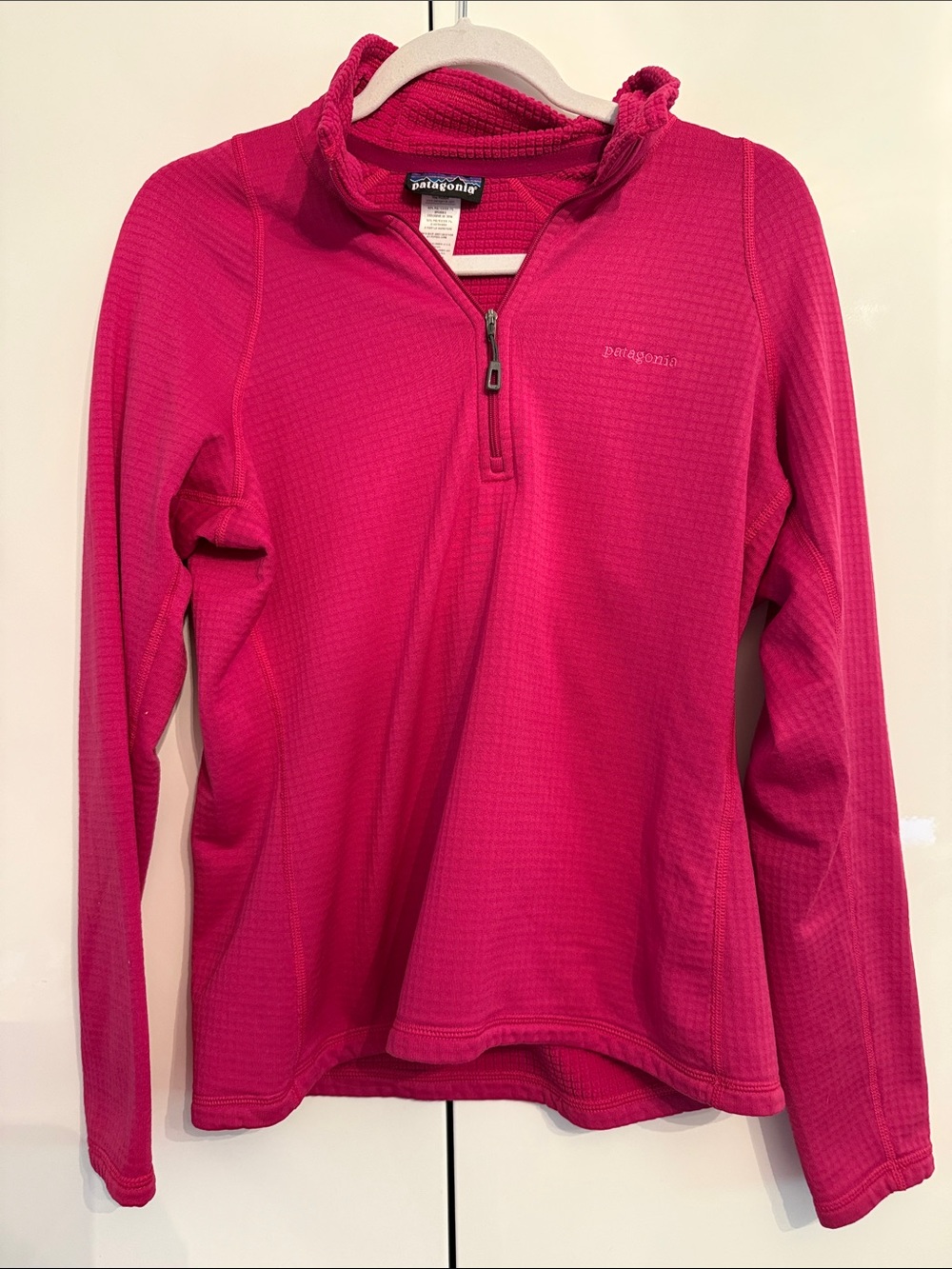 Patagonia Fuchsia Half-Zip Pullover